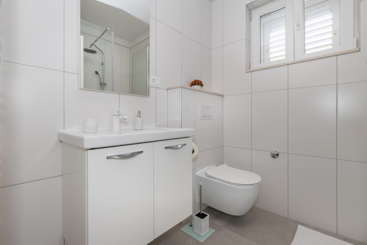 Apartment M&J Supetar Luaran gambar