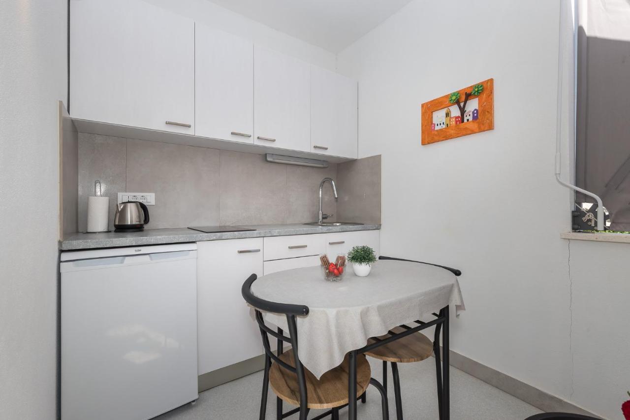 Apartment M&J Supetar Luaran gambar