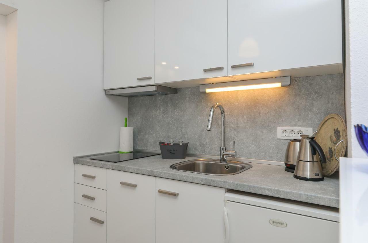 Apartment M&J Supetar Luaran gambar