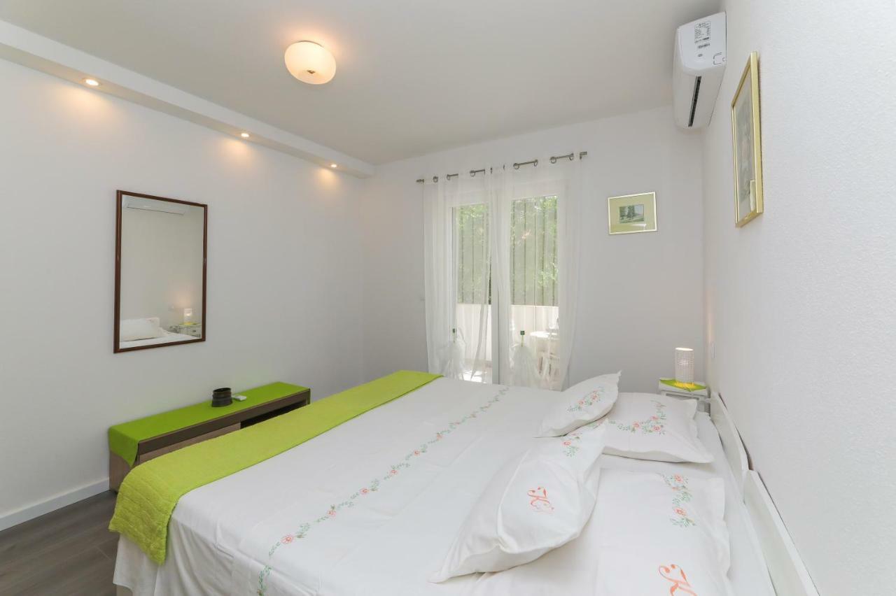 Apartment M&J Supetar Luaran gambar