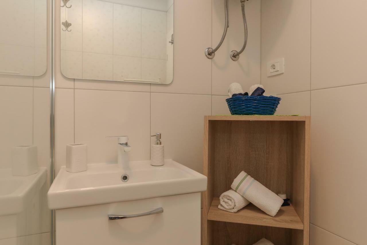 Apartment M&J Supetar Luaran gambar